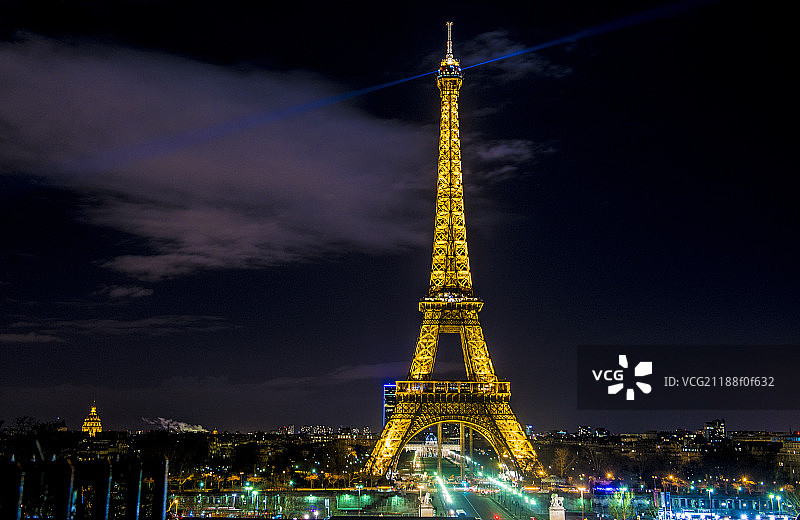 埃菲尔铁塔夜景图片素材