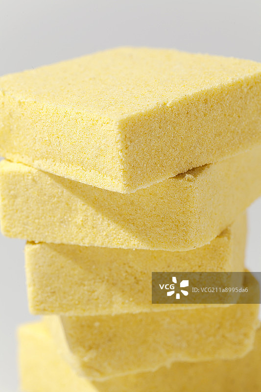 中国节日中秋月饼糕点绿豆糕图片素材