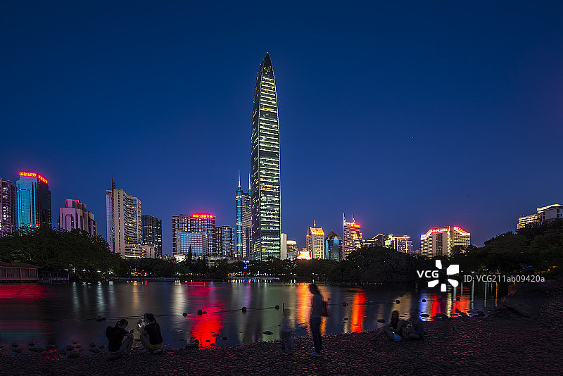 深圳荔枝公园夜景图片素材