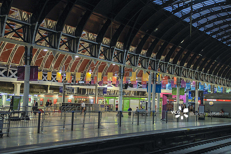 英国，伦敦，帕丁顿火车站图片素材