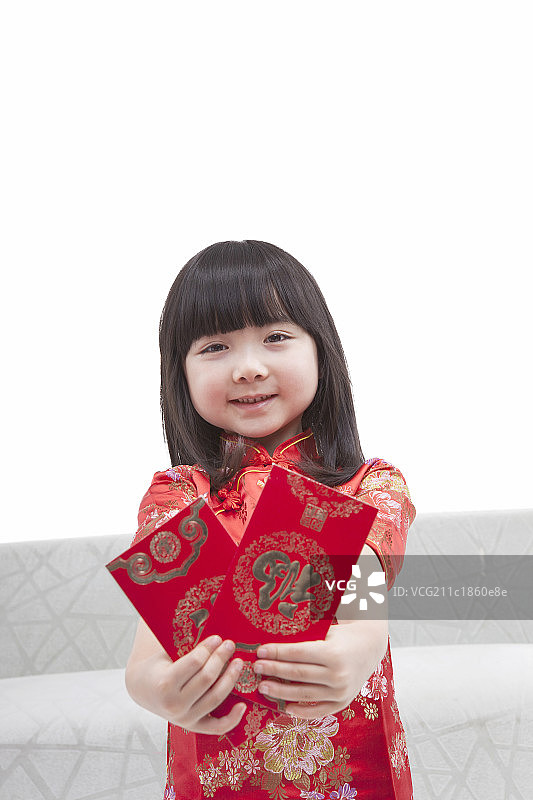 拿红包的小女孩图片素材