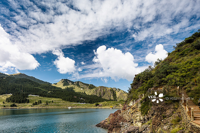 新疆乌鲁木齐县天山大峡谷图片素材