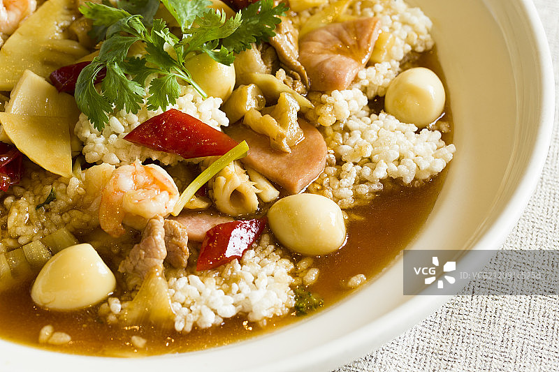 香辣锅巴图片素材