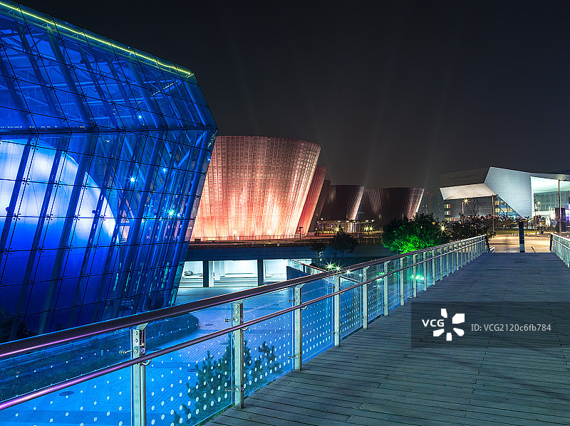 太原市长风商务区文化岛夜景图片素材