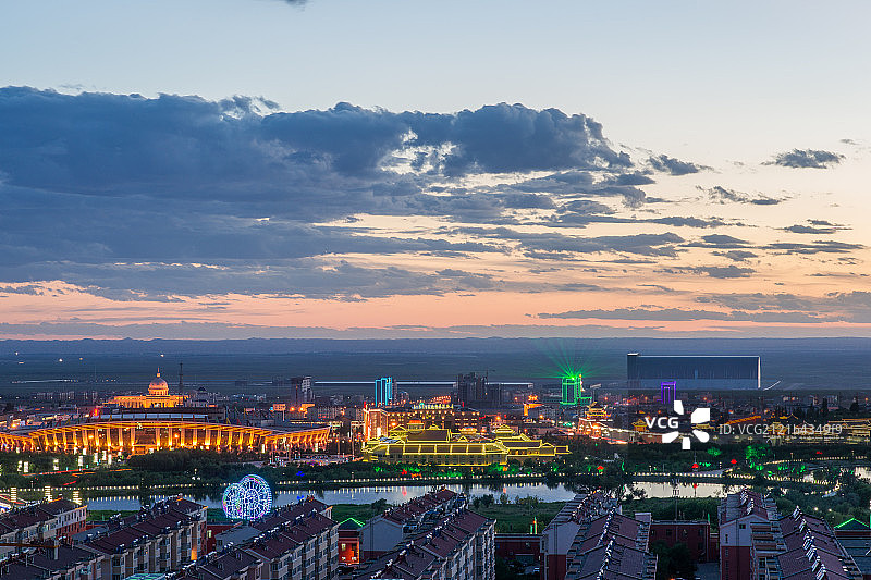 内蒙古阿拉善盟阿拉善左旗城市夜景图片素材