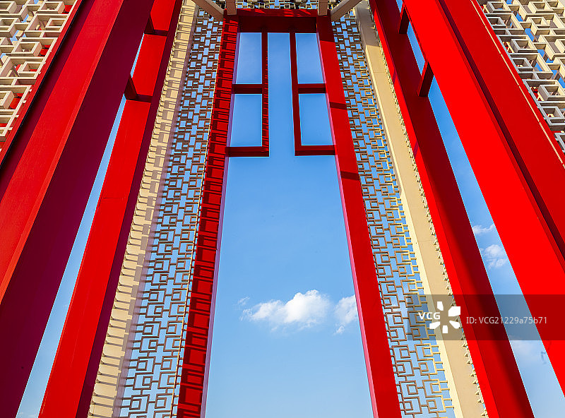 门的艺术雕塑图片素材