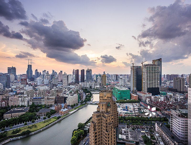 上海城市日落风景图片素材