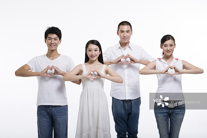 棚拍休闲装年轻人图片素材