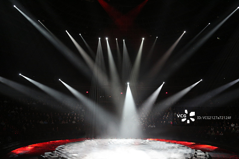 剧院内舞台与灯光图片素材