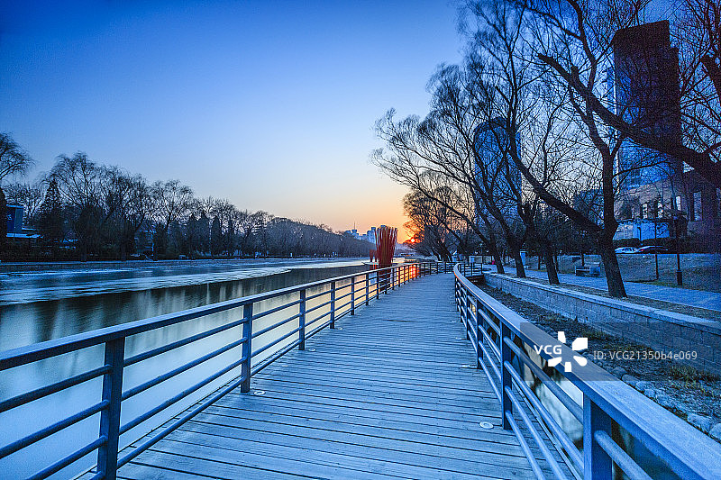 都市黄昏图片素材