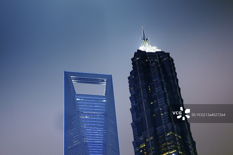 上海金茂大厦夜景图片素材