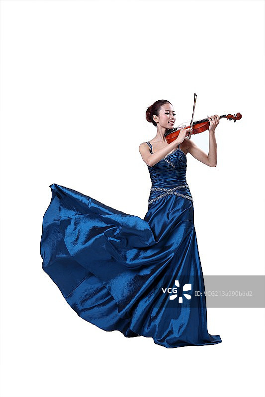 拉小提琴的女人图片素材