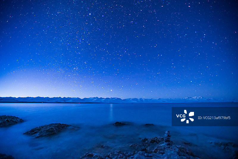 西藏圣湖纳木错星空图片素材