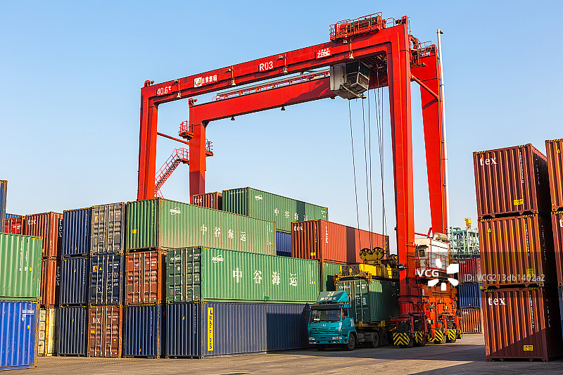 日照港货运码头图片素材