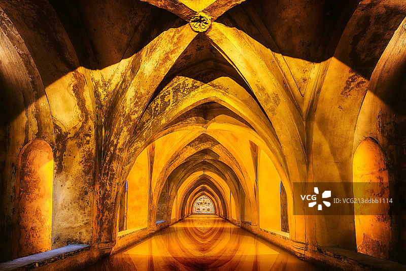 塞维利亚皇宫浴场图片素材