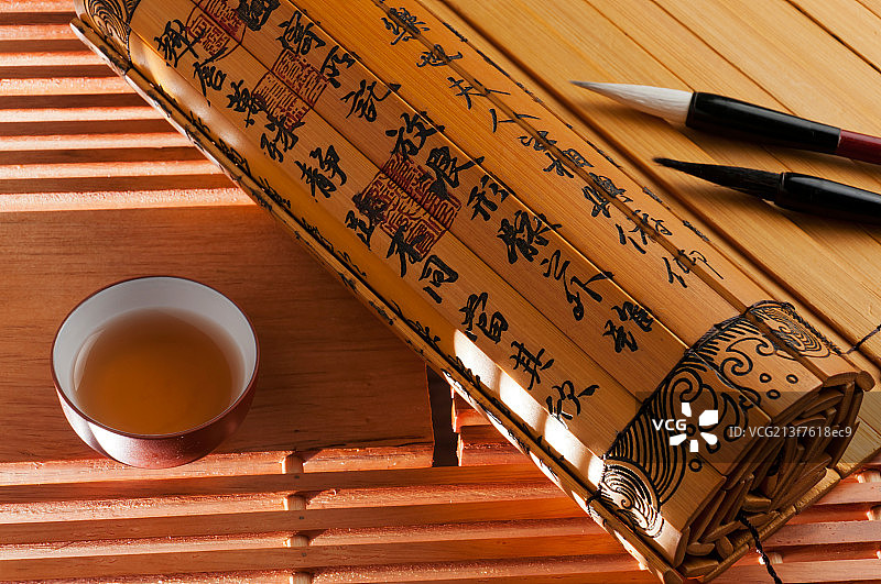 静物竹简茶杯图片素材