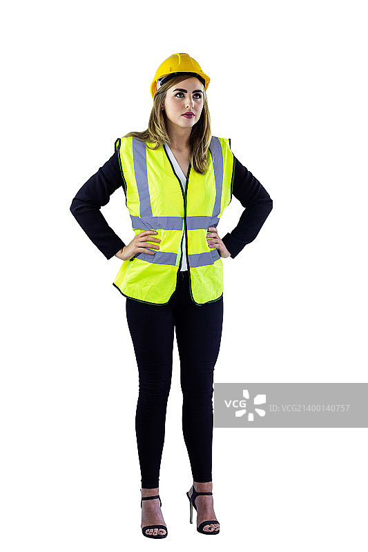 戴着黄色头盔和汉服的女子图片素材