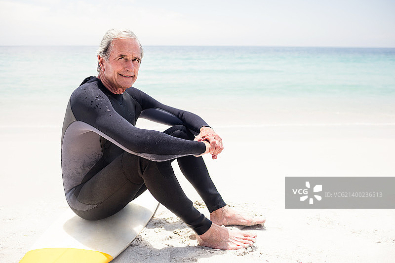 幸福老年男人肖像图片素材