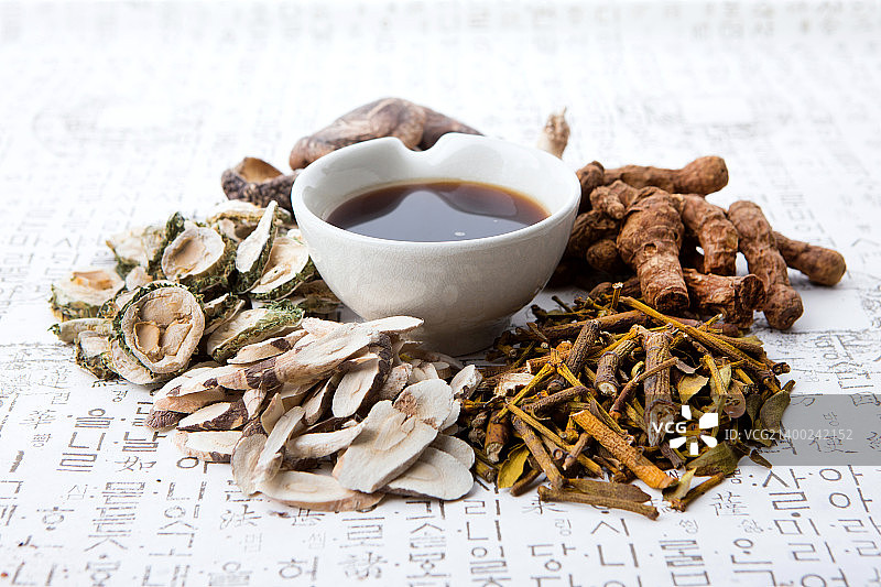 原生草图片素材