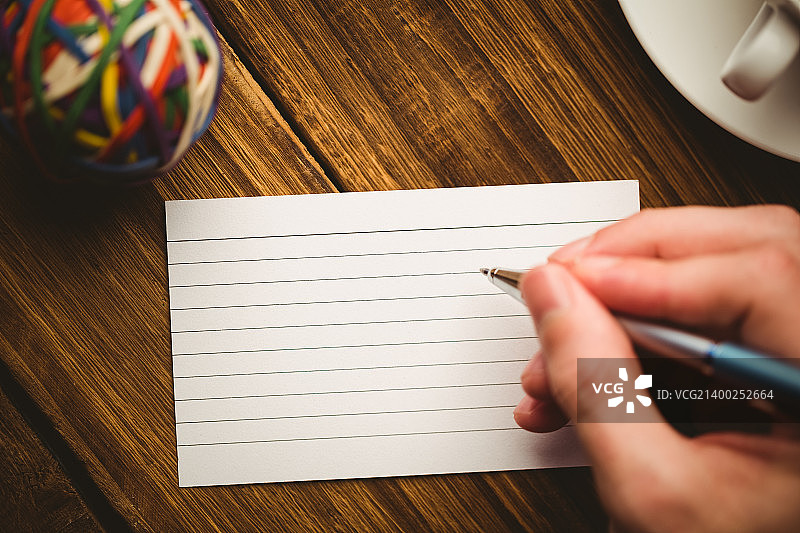 桌上书写抽认卡图片素材