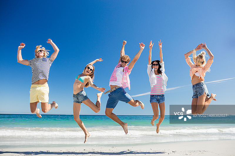 朋友们的合影图片素材