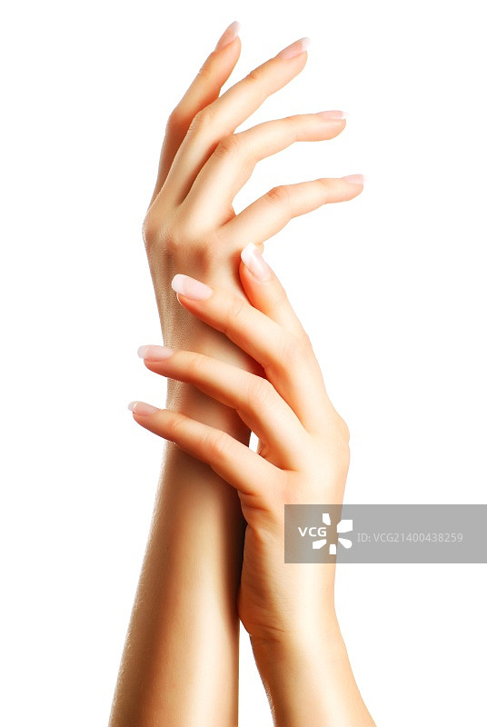 做过法式美甲的美丽女性手部图片素材