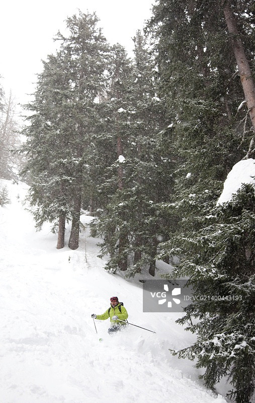 霞慕尼勃朗峰库马耶意大利滑雪图片素材