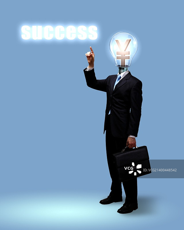 灯泡与商务人士，商业创意象征图片素材