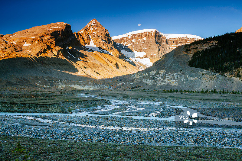 艾伯塔省基奇纳山图片素材