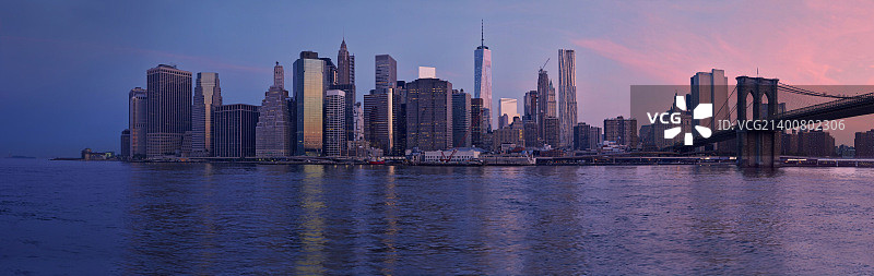 纽约曼哈顿金融区早晨图片素材