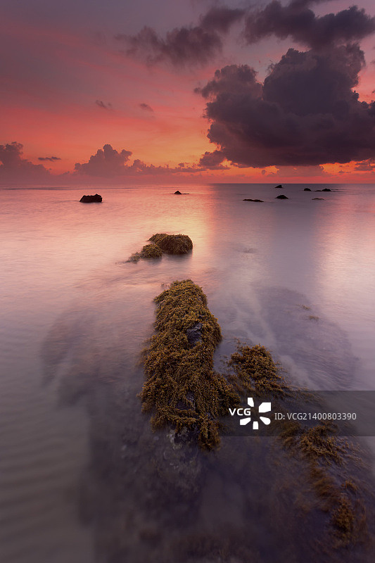 位于丁加奴州克马曼的克马锡海滩日出图片素材