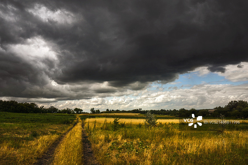 多云的图片素材