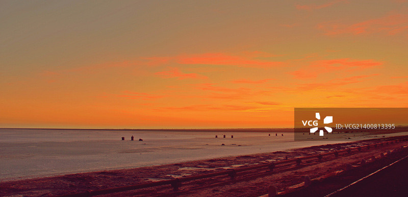 古吉拉特邦盐湖美丽的日落图片素材