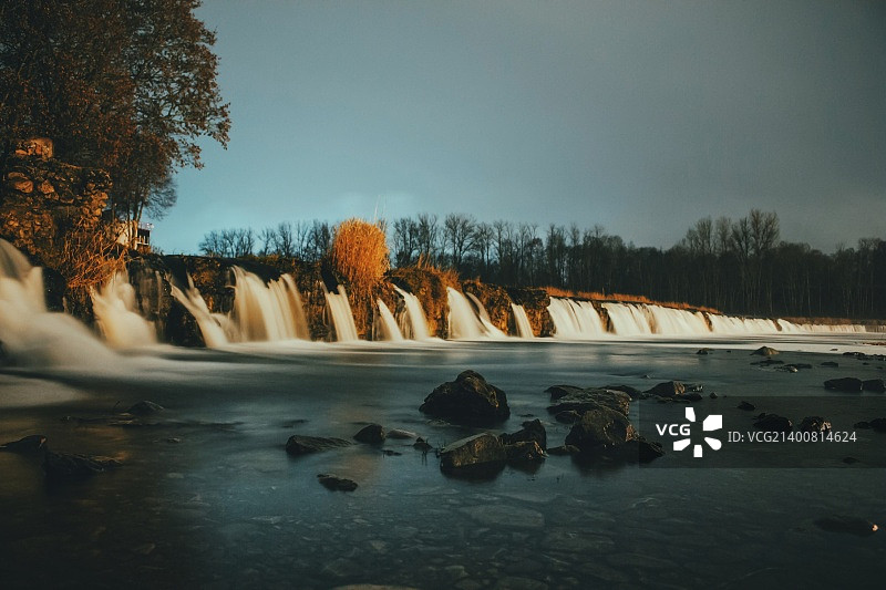 库尔迪加的瀑布图片素材