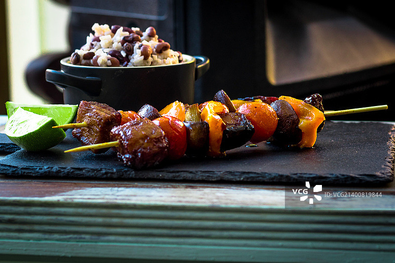 烤猪肉串图片素材
