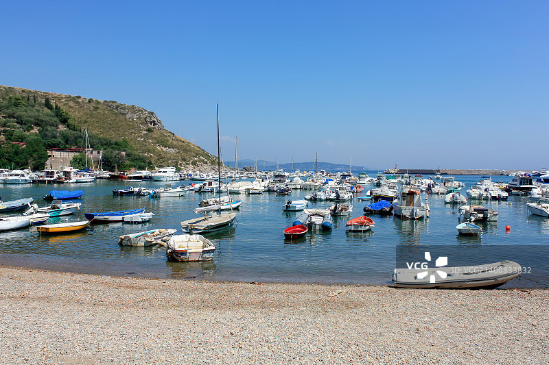 意大利埃尔科莱港的船只图片素材
