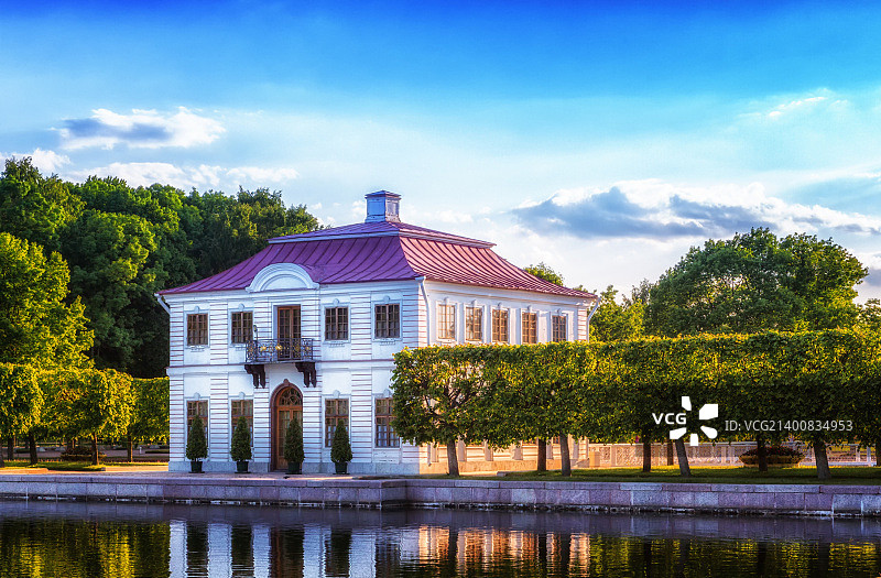 马利宫（彼得霍夫）图片素材