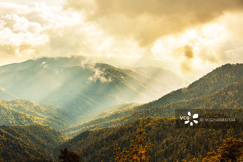 摄影师Ömer Çelik作品图片素材