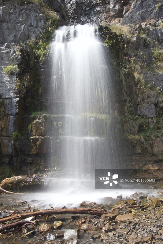 犹他州圣丹斯附近的斯图尔特瀑布图片素材