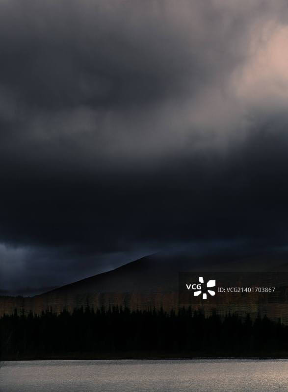 凯恩戈姆山图片素材
