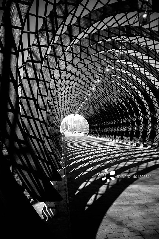 建筑物低角度视图图片素材