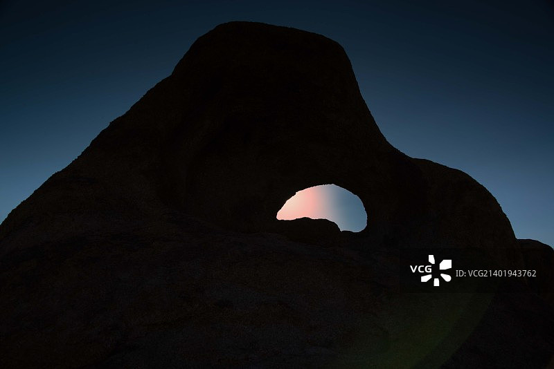 莫比乌斯拱门，阿拉巴马山，加利福尼亚州图片素材