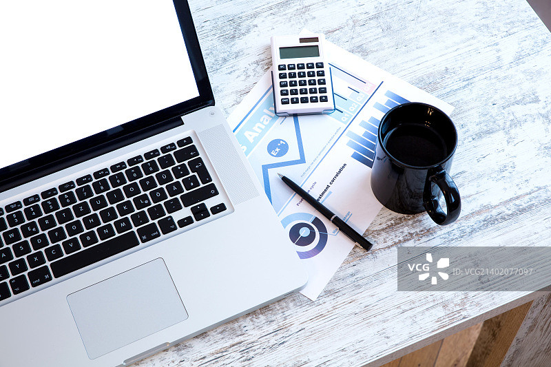 办公室中的商业分析图片素材