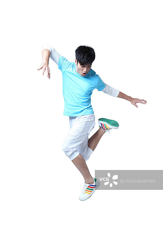 跳跃的年轻男人图片素材