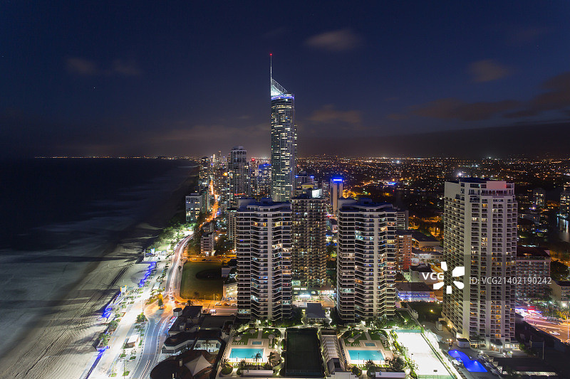 澳大利亚昆士兰州黄金海岸城市黄昏景色图片素材