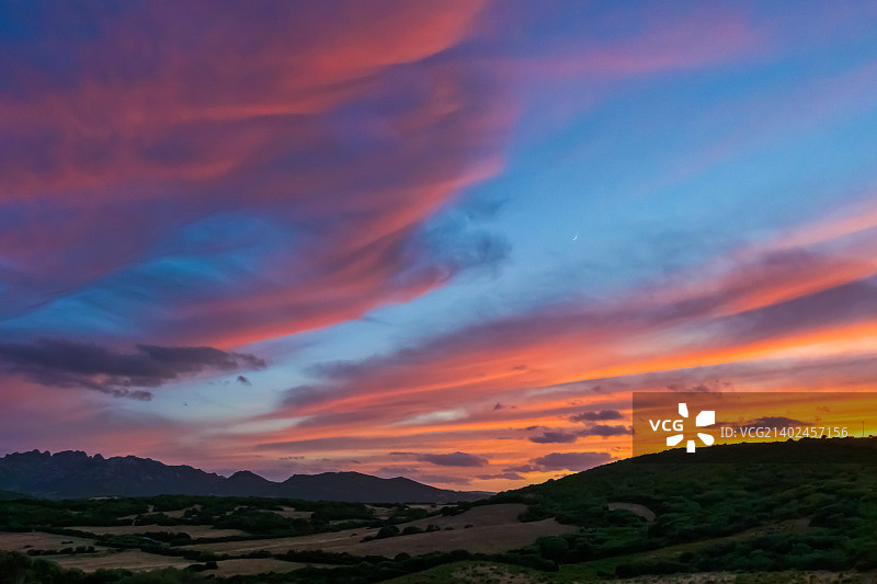 撒丁岛帕劳日落风光图片素材