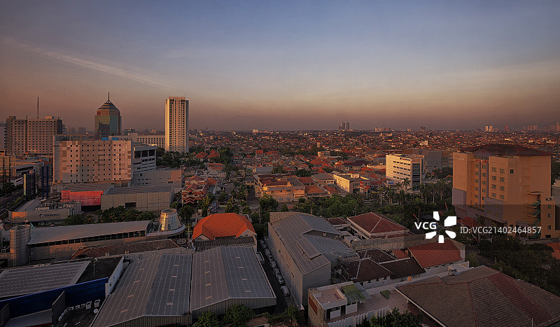 印度尼西亚泗水镇的日出图片素材