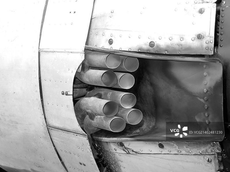 排气管也是一种艺术形式图片素材