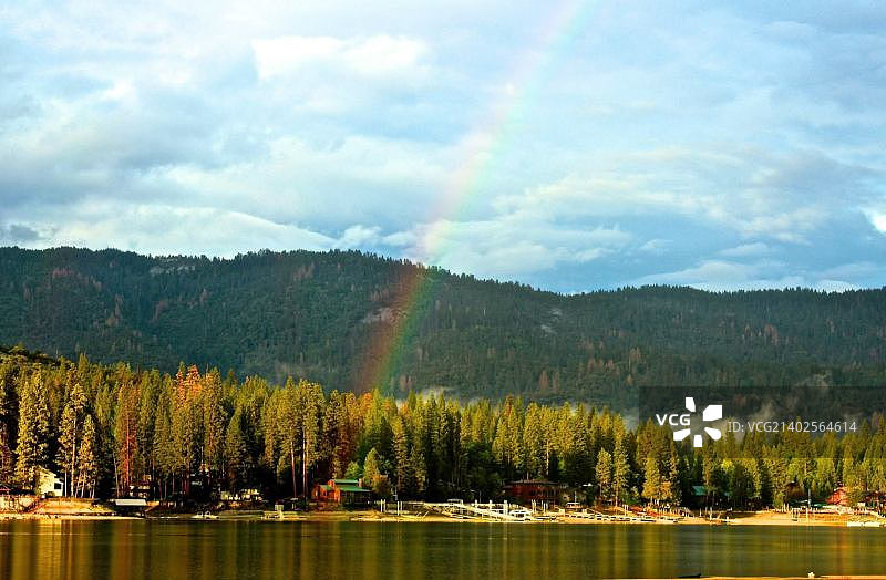 贝斯湖彩虹图片素材