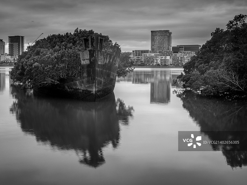 澳大利亚悉尼霍姆布什湾的沉船图片素材